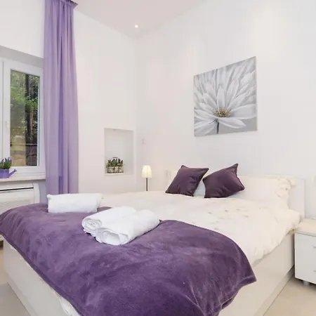 Appartement Take That - Two Bedroom With Terrace *